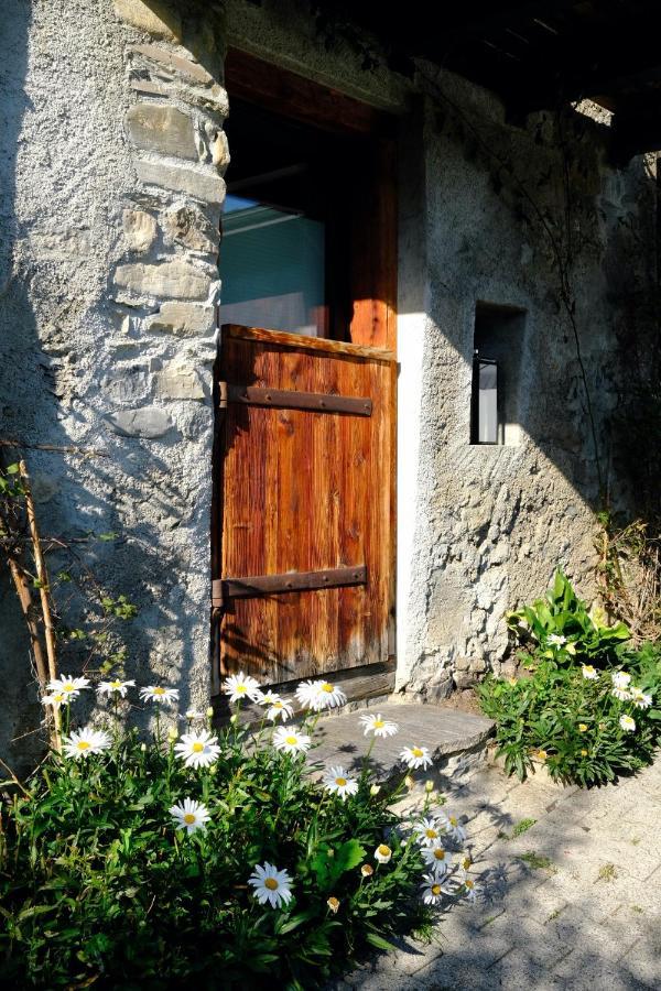 Вілла La Petite Grange Віляр-на-Олоні Екстер'єр фото